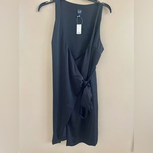 NWT-GAP Black Wrap Dress, Medium Petite